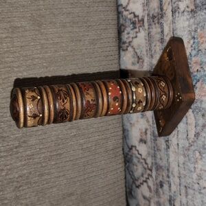 Folk Art Wooden Napkin Rings with Stand (R1)